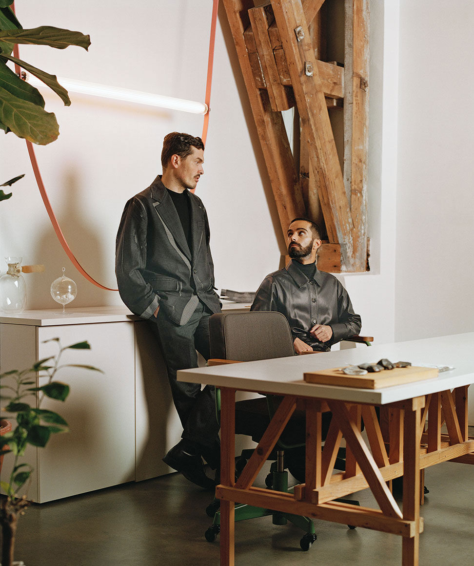 stories-flos-issue-3-formafantasma-and-wireline-00b