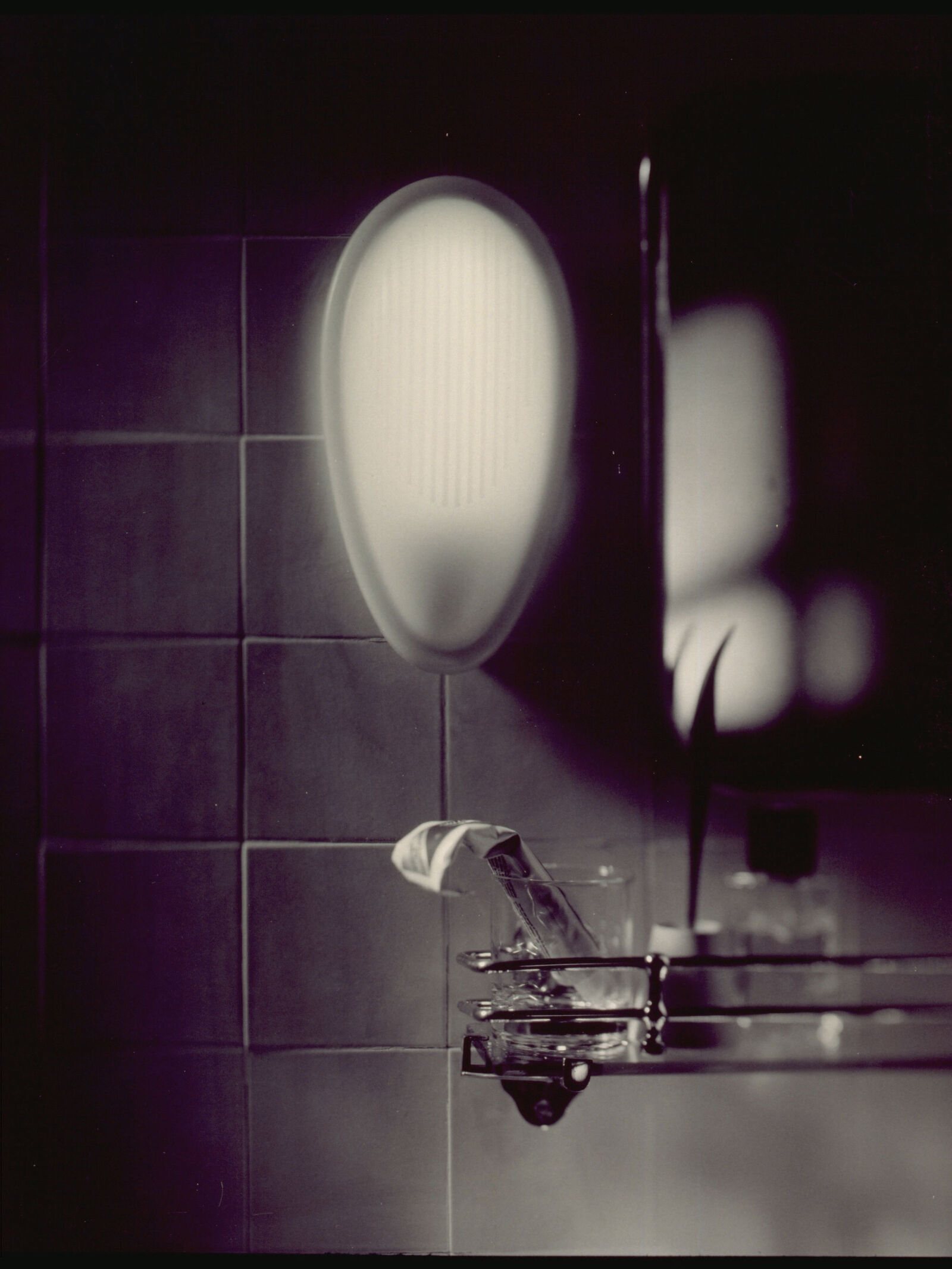 FLOS_About-us_Awards_Drop_wall-lamp