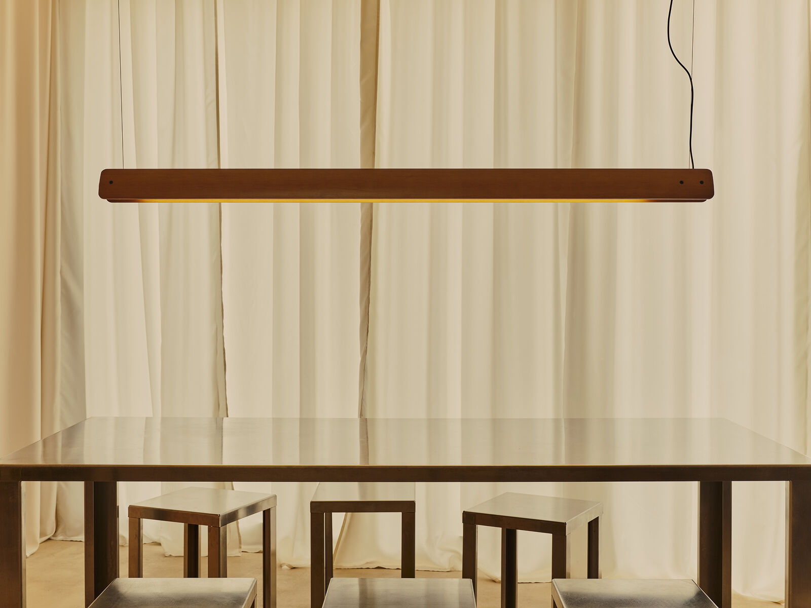 Flos-Seki_Han_Suspension-PH_Robert_Rieger-2025-002