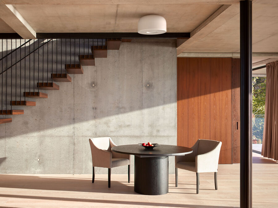 Flos Bellhop Glass C2 lamp, Ceiling in environment