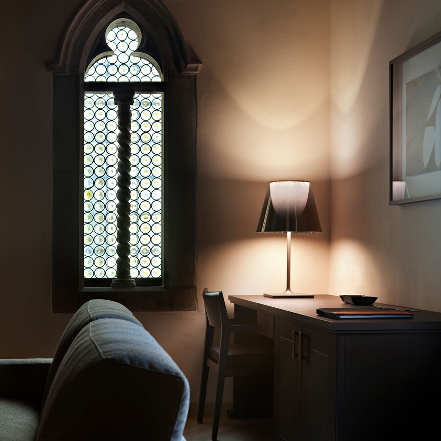 Flos KTribe Table 1 lamp, Table Lamps in environment