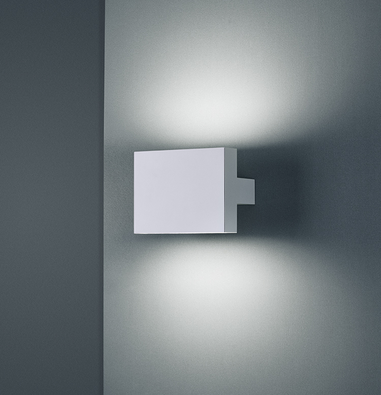 Intimate Bathroom Lighting Ideas - Flos