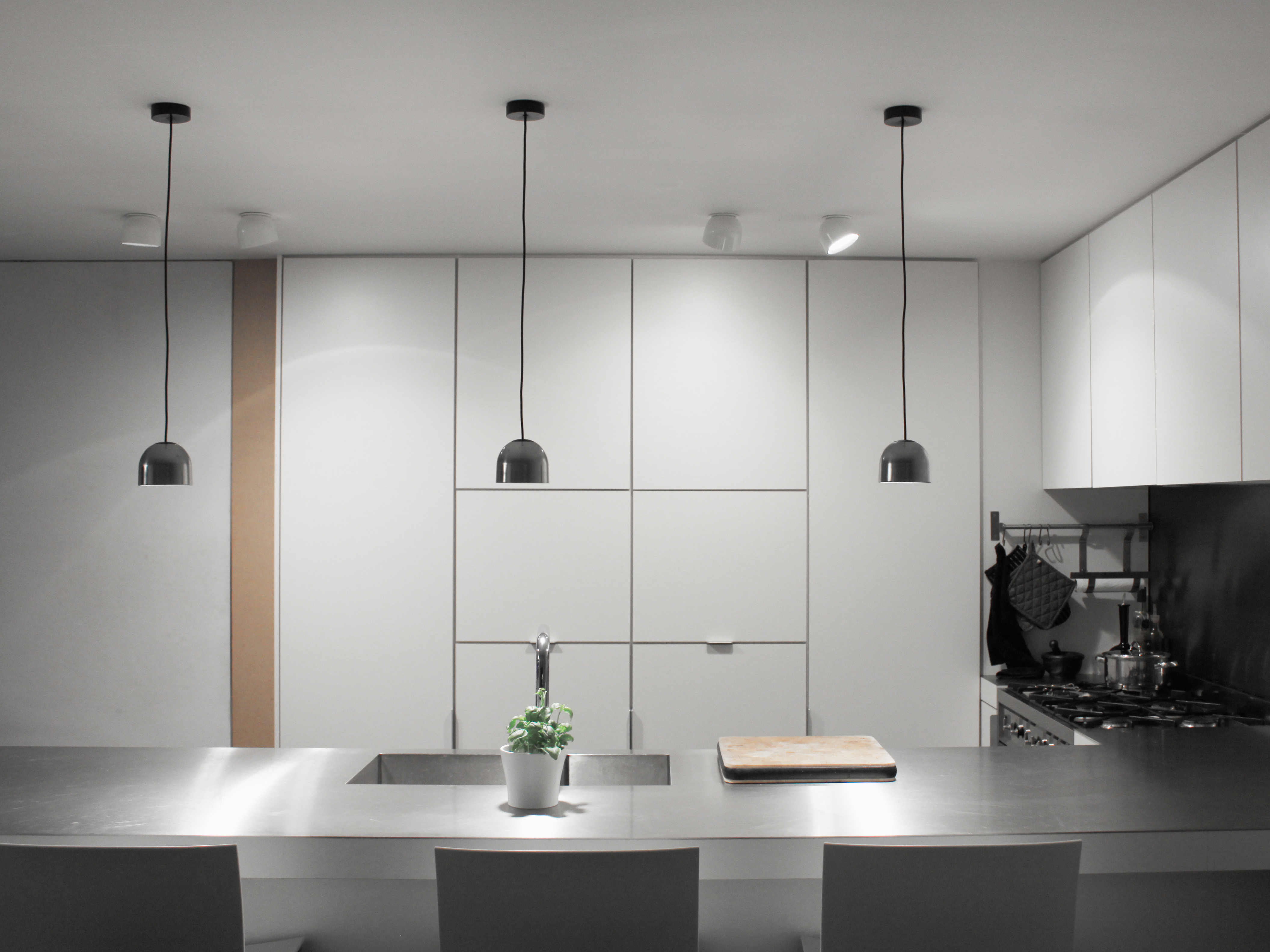 Lampe Flos Wan Suspension, Lampes noires