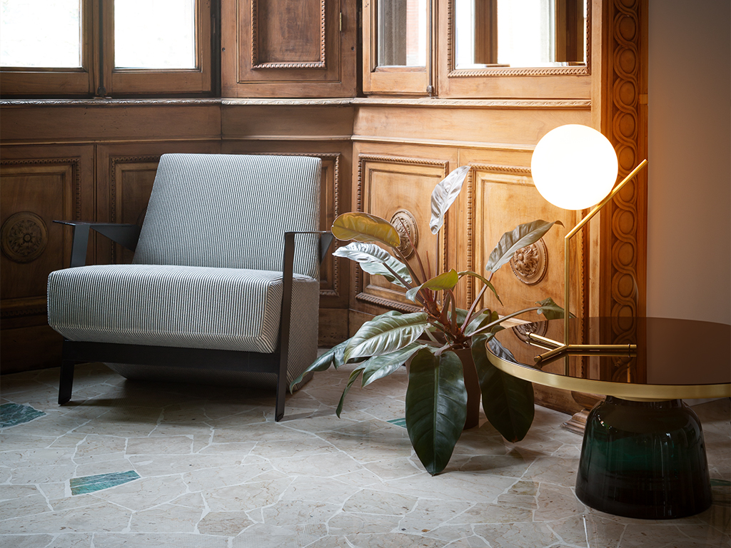 Flos IC Lights T1 High lamp, Gold and Brass Lamps
