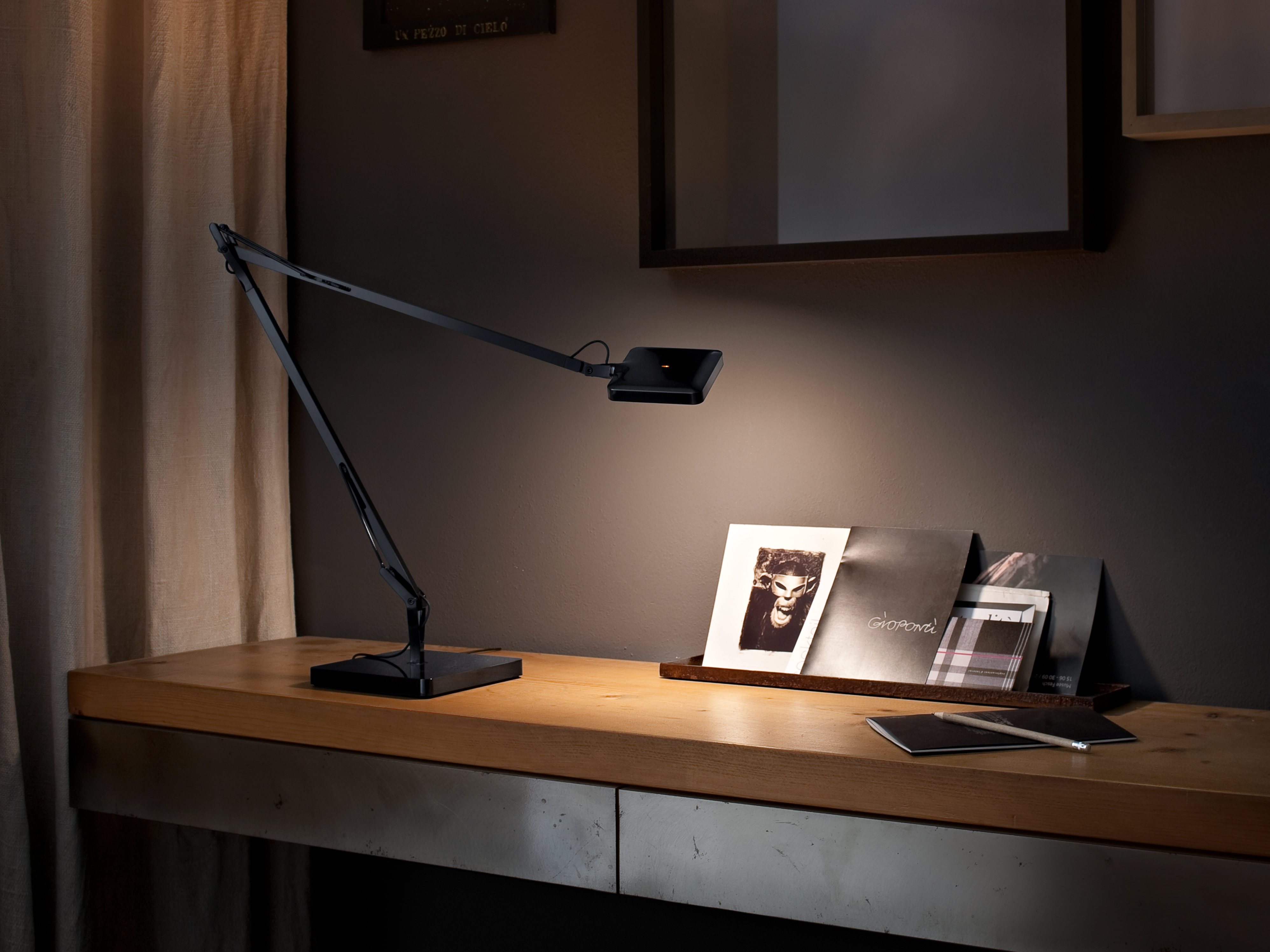 Flos Kelvin Led Base lamp, Black Lamps
