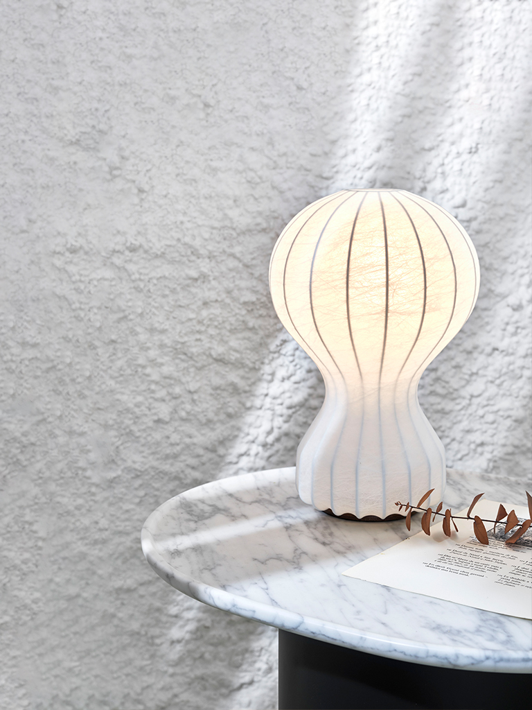 Flos Gatto lamp, Table