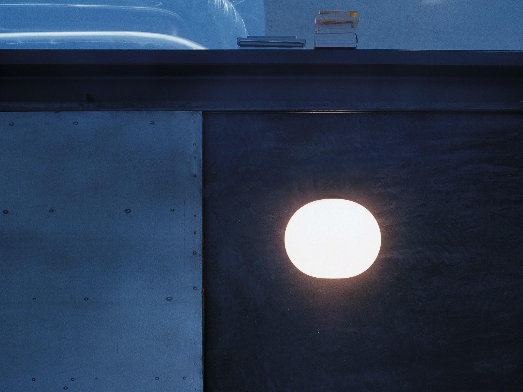 Flos Glo-Ball Wall lamp, Wall