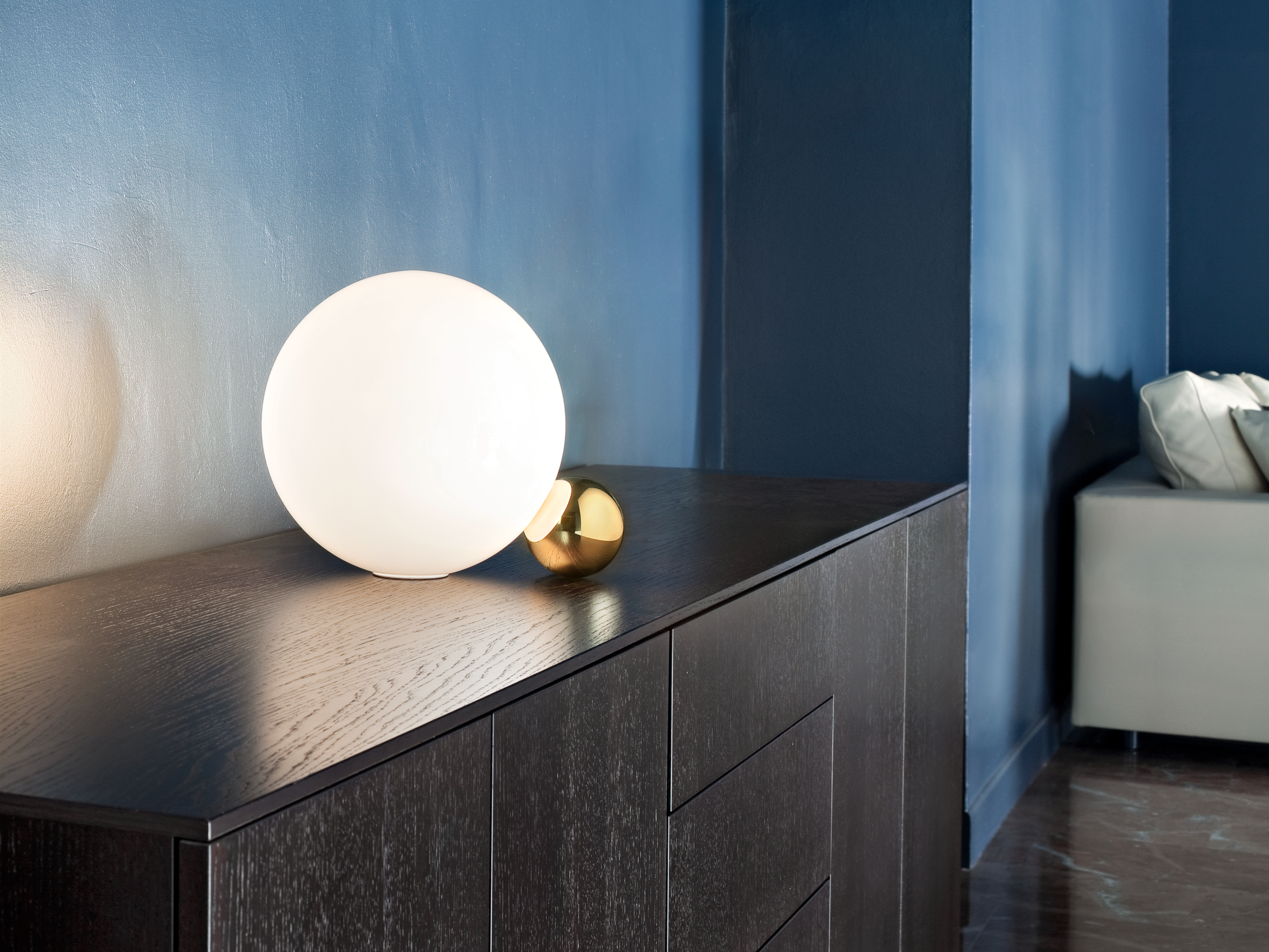 Flos Copycat lamp, Table