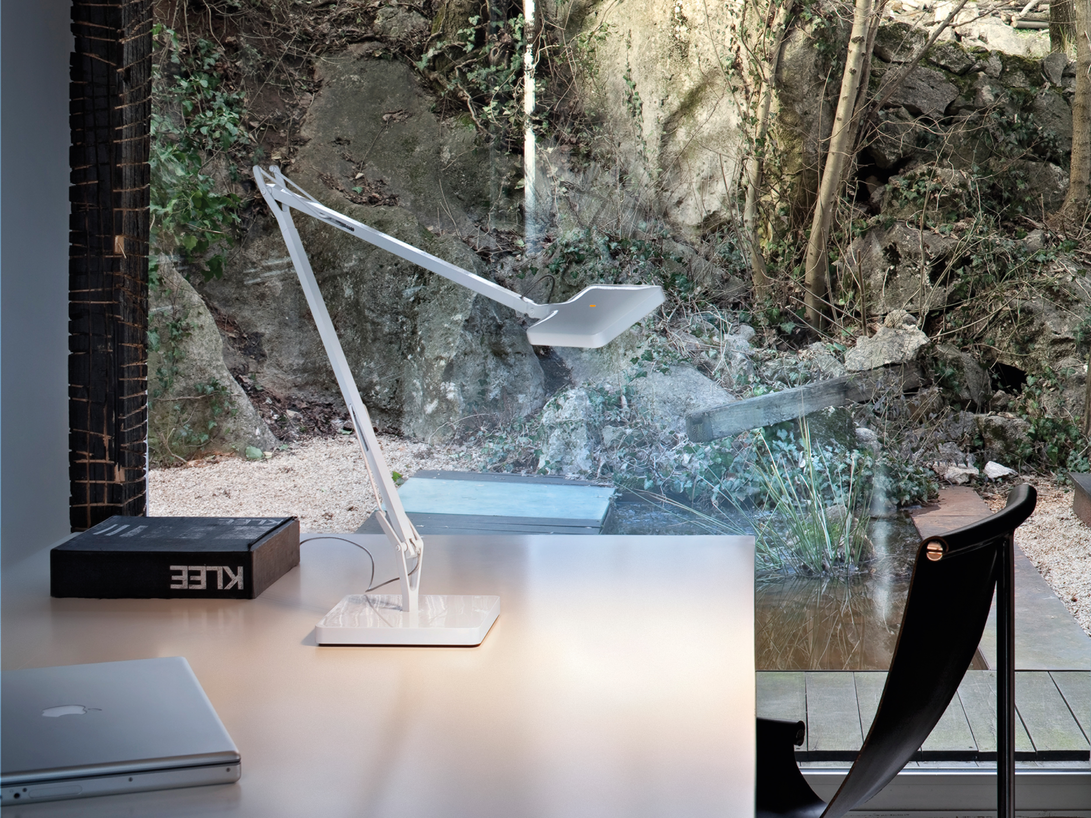 Flos Kelvin Led Base lamp, White Lamps