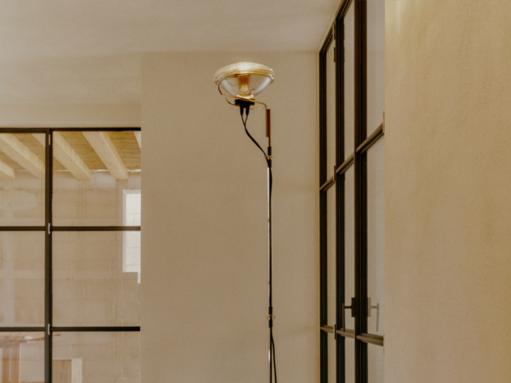 Flos Toio Limited Edition Matte Black lamp, null
