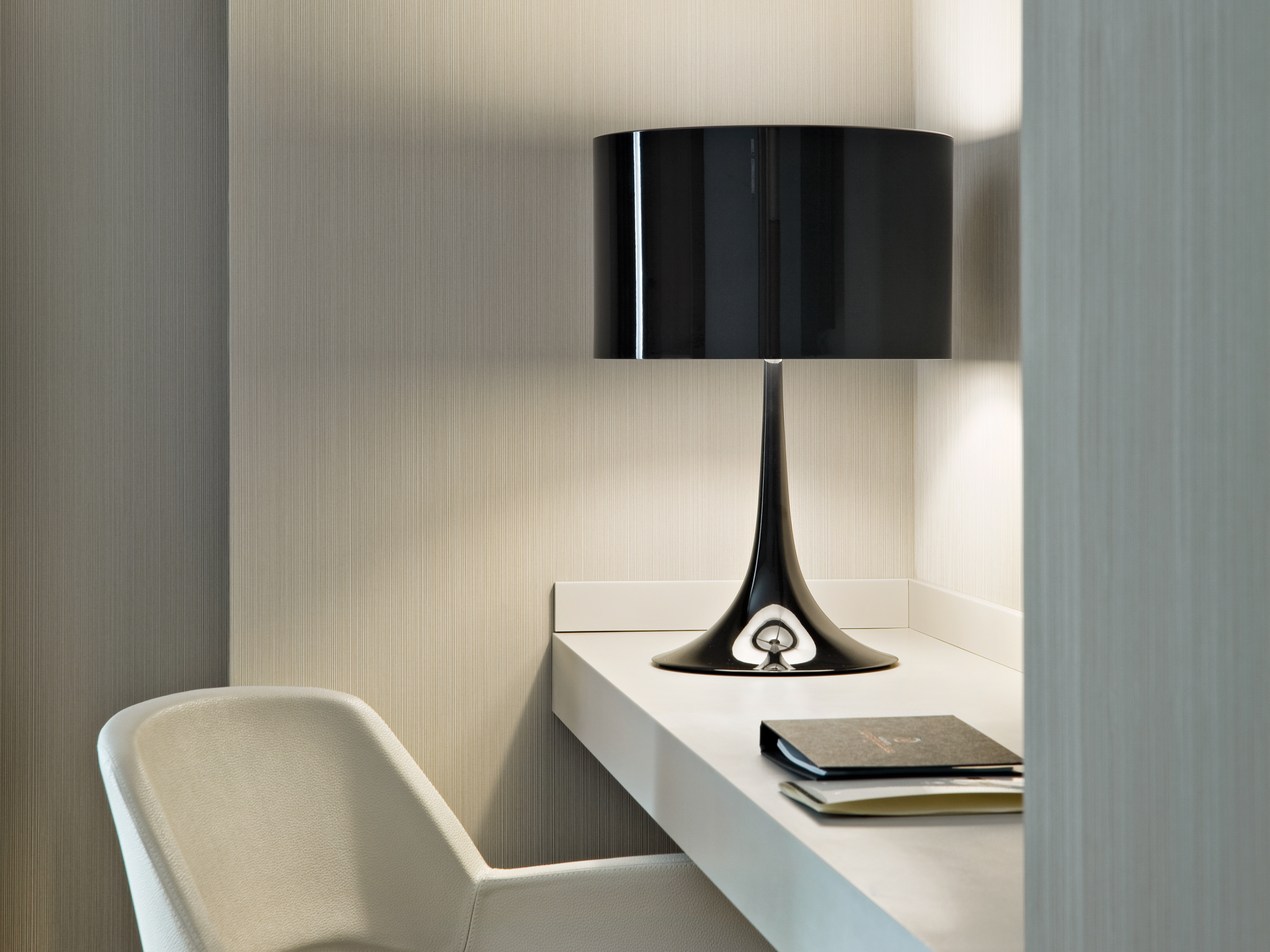 Flos Spun Light Table 1 lamp, Out of production
